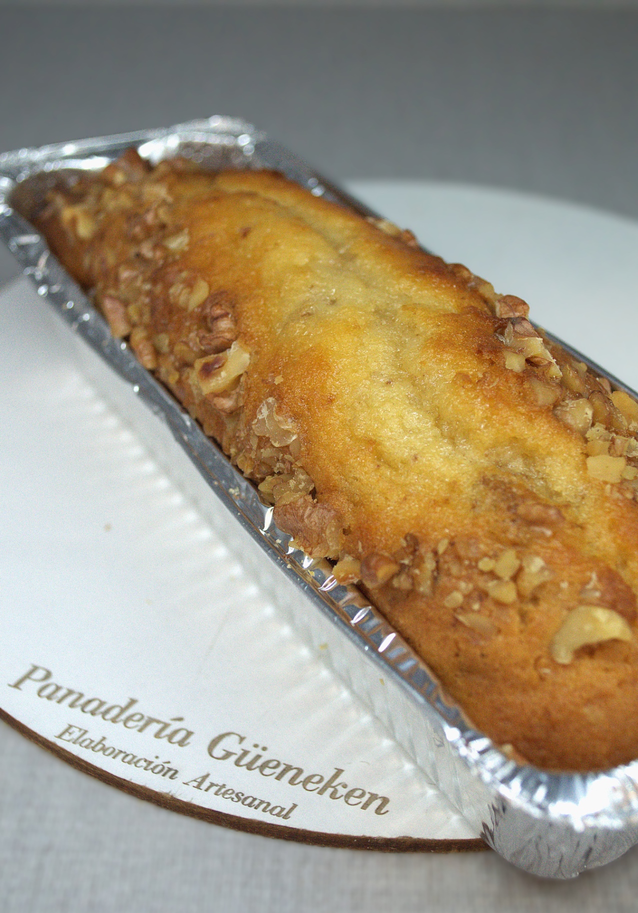 Budín de nuez con nueces tostadas, Panadería Güeneken Trelew.