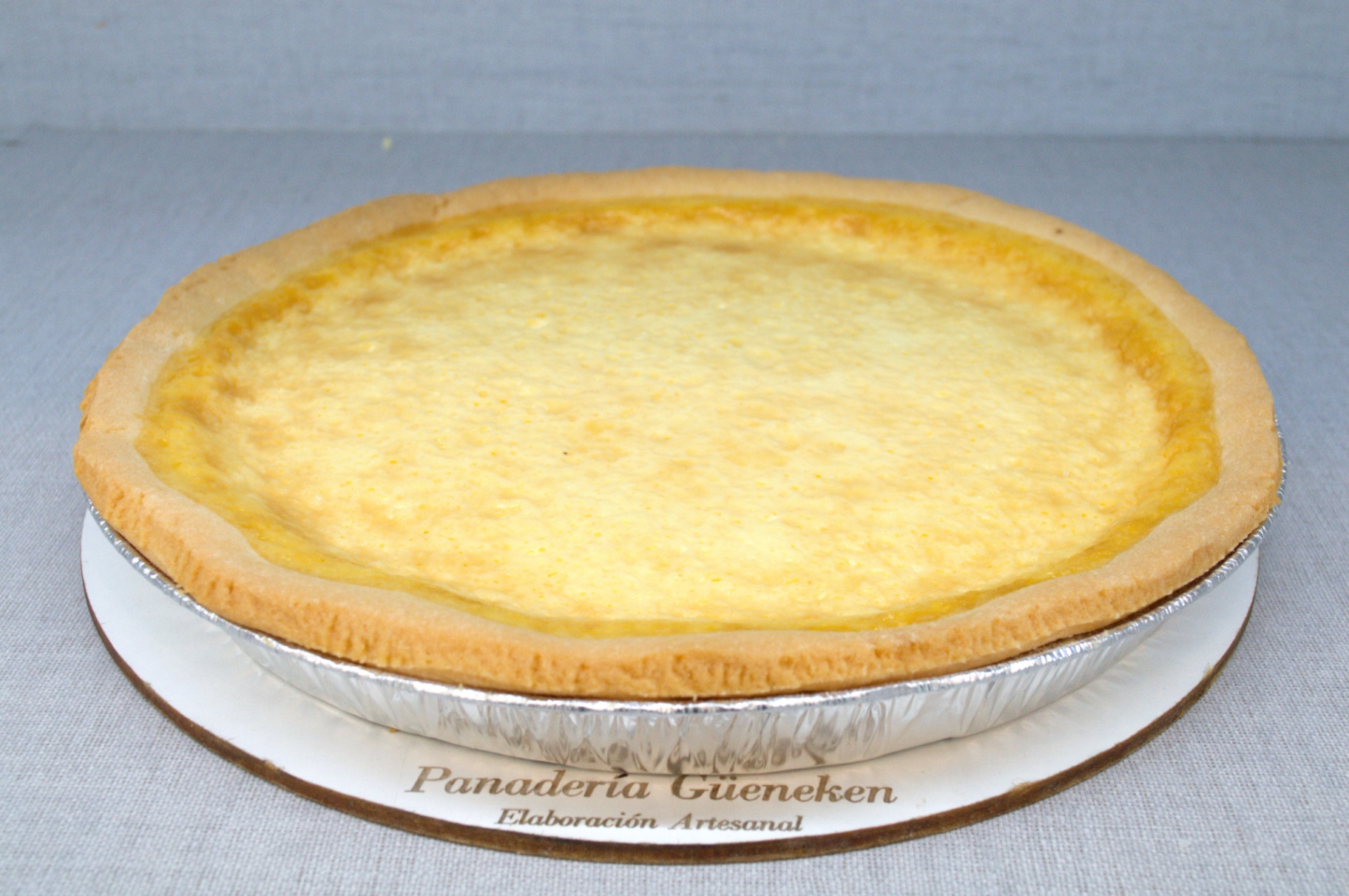 Tarta de crema pastelera clásica, Panadería Güeneken Trelew.